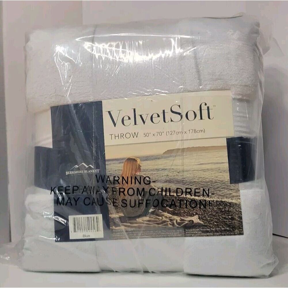 Berkshire Blanket Velvet Soft Throw 50" x 70" Lot of 3 Brand NEW